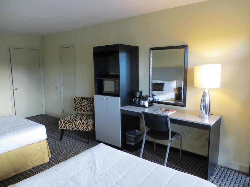 Sole Inn And Suites Pensacola Eksteriør billede